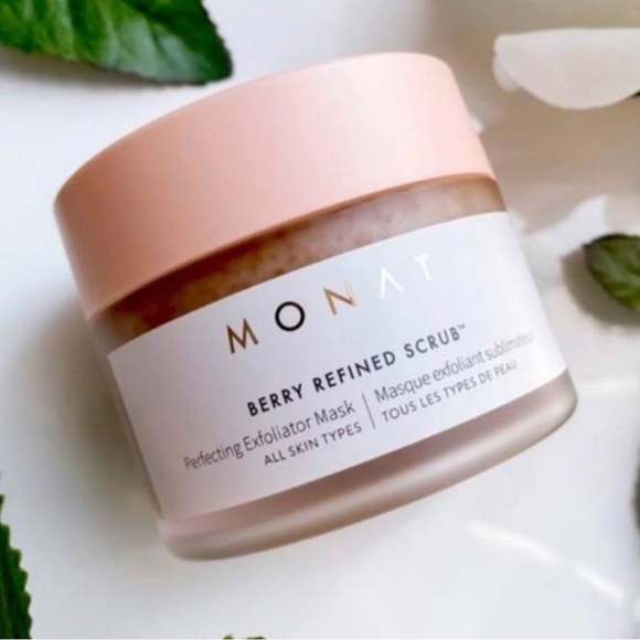 Monat Other - Monat Berry Scrub exfoliant